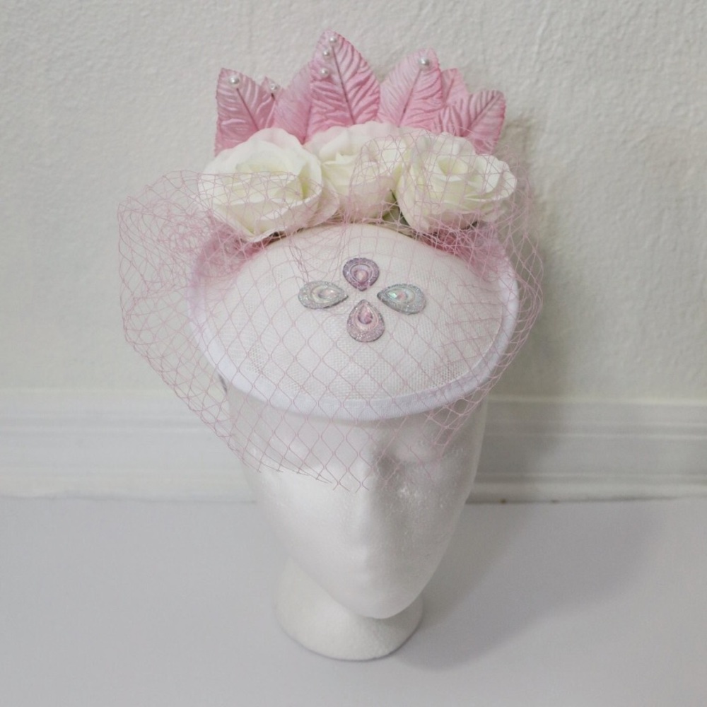 White Pink Fascinator Kentucky Derby Hat Wedding Fascinator Pink Veil Pink